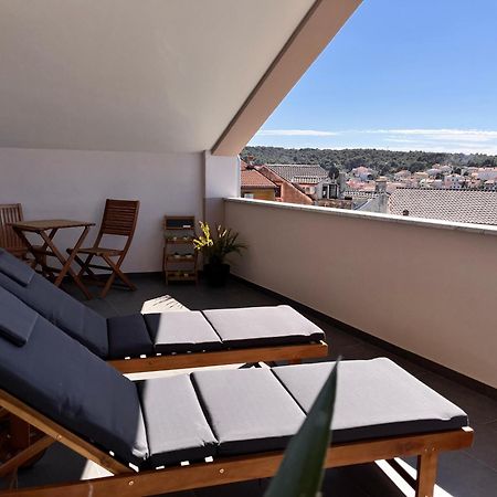 Apartment Oscar Mali Lošinj Exterior foto